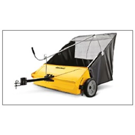 Cub Cadet lomb és fűgyűjtő vontatott seprű