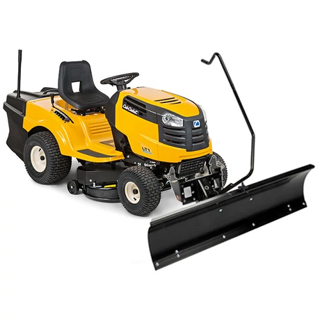 Cub Cadet LT1 NR92 fűnyíró traktor hótolólappal