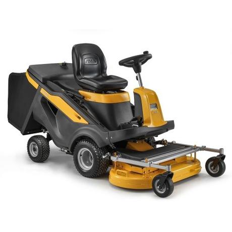 Stiga frontkaszás fűnyírótraktor MPV 520 W